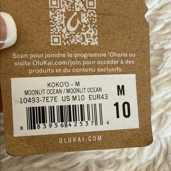 OluKai Men's Deep Blue Sandals - Picture 10 of 10